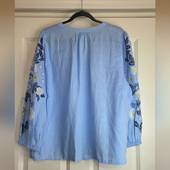 Charter Club Blue Linen Blouse with Floral Printed Sleeves - Size L - Picture 9 of 9